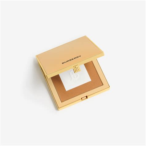 burberry beyond wear setting and refining powder